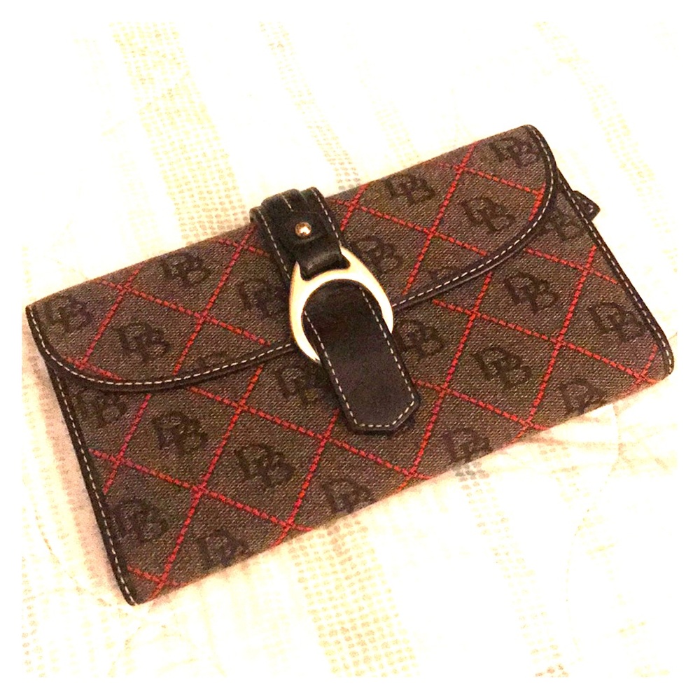 Dooney & Bourke Wallet